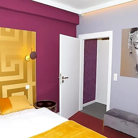Hotel Garni Kluth 3*
